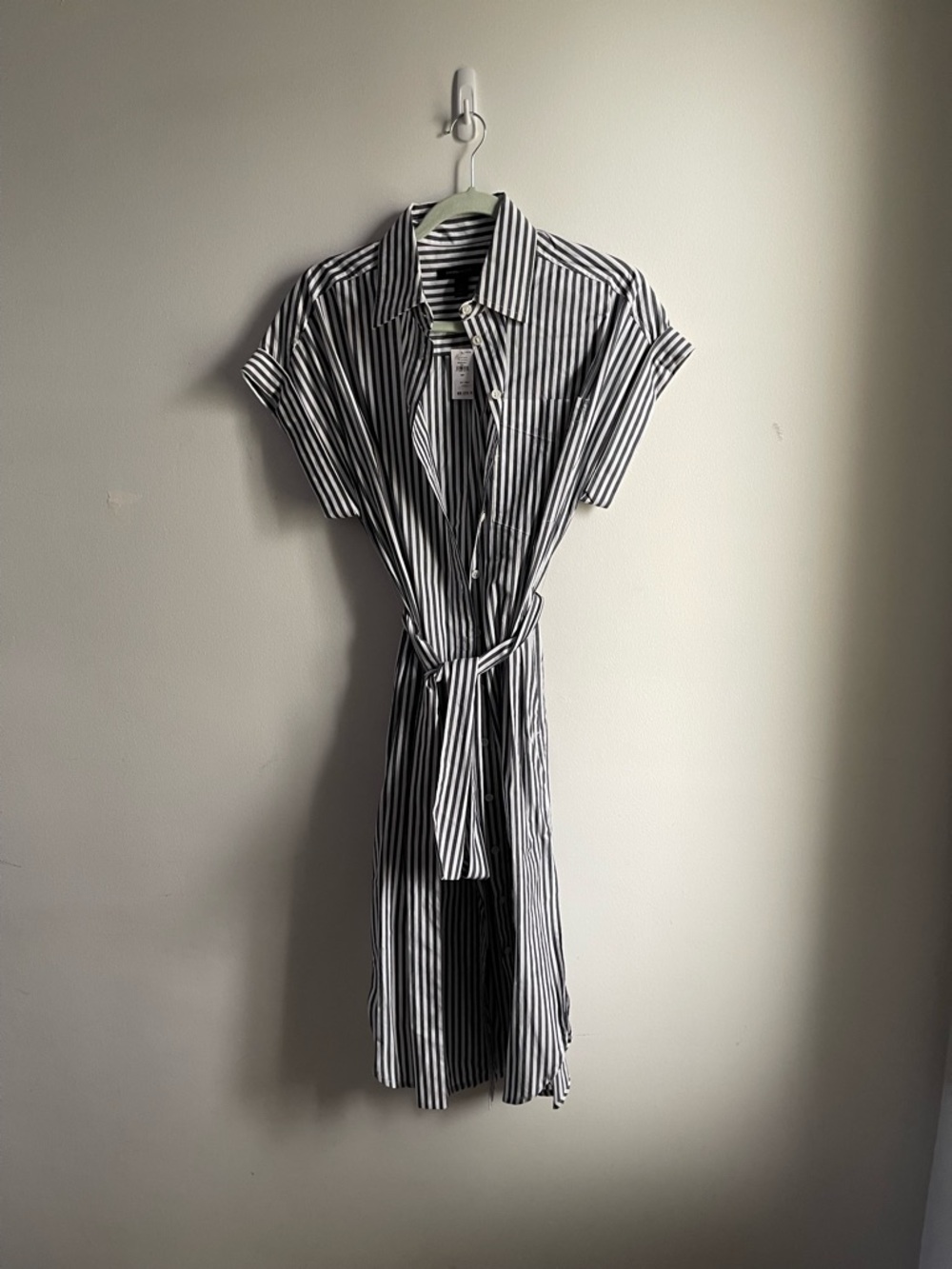 Banana Republic Black & White Striped Midi Shirt Dress sz small retired style